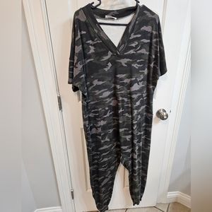 Size XL Zenana Camo Romper/Jumpsuit